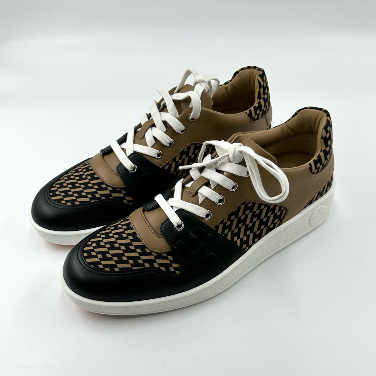 全新未使用 Hermes/爱马仕 42码/Free H logo拼色休闲板鞋/06930