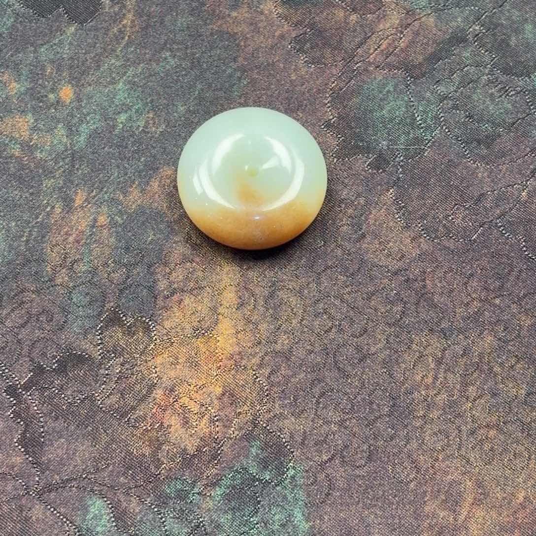 靜****岫岩老玉（透闪石质玉）未镶嵌颈饰