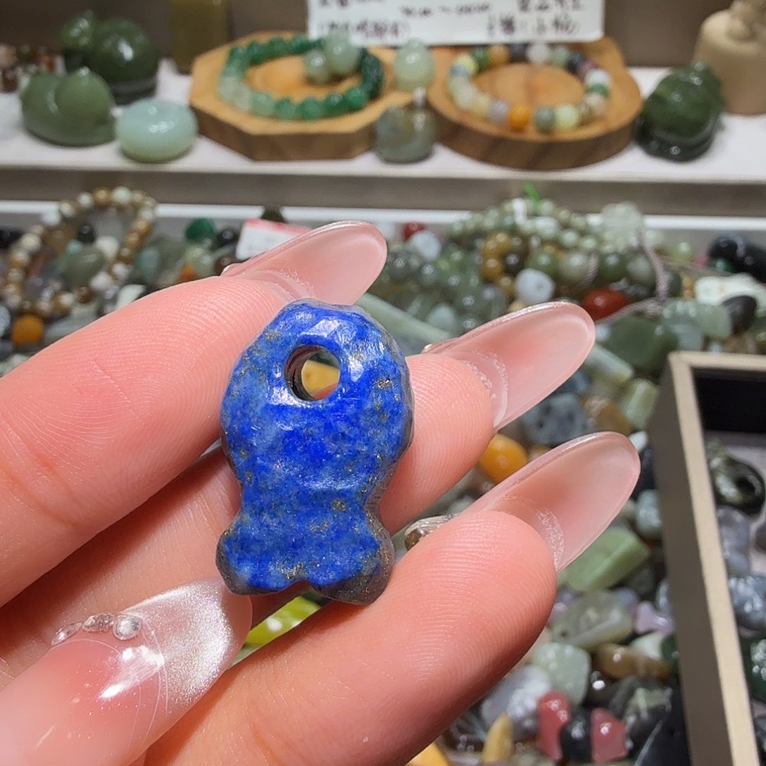 和田玉未镶嵌珠宝奇石