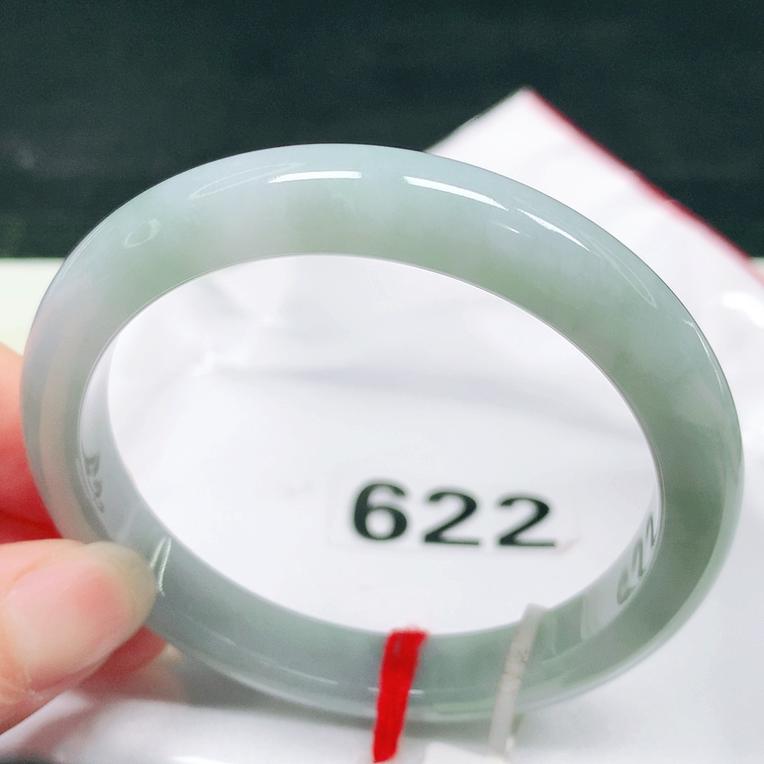 翡翠未镶嵌手镯12 号翡翠手镯