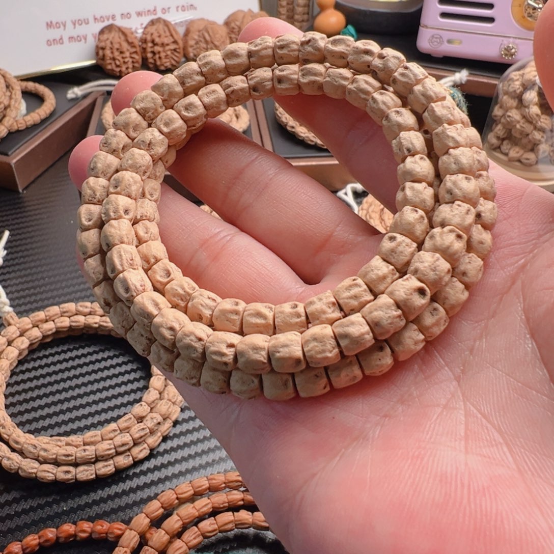 柏香籽/百香籽吊坠