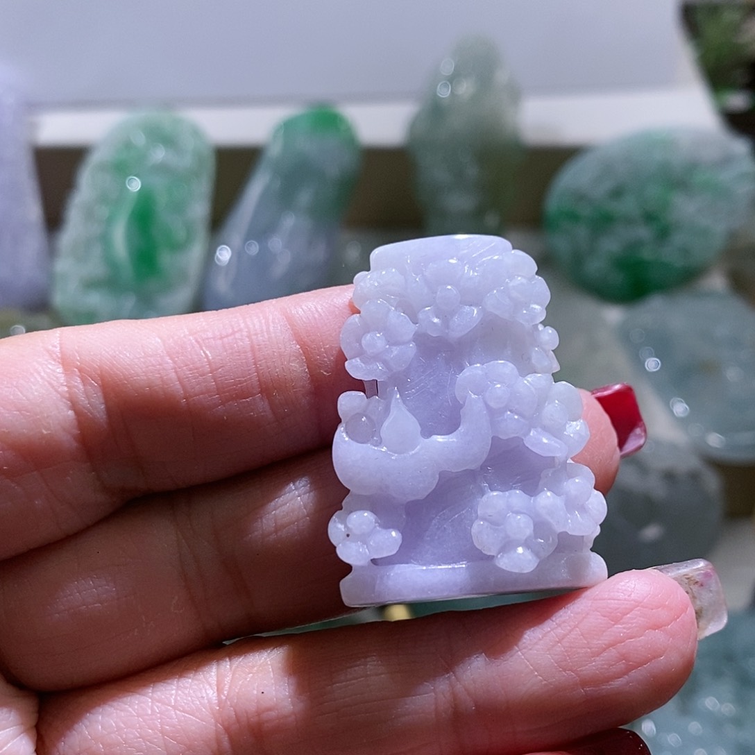 【闪购商品】翡翠颈饰未镶嵌喜上眉梢