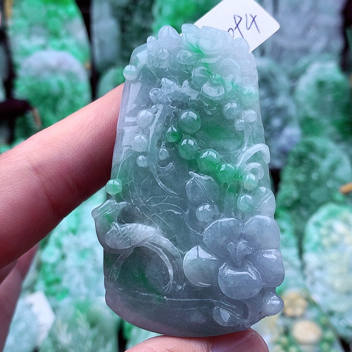 翡翠吊坠(不含链)未镶嵌