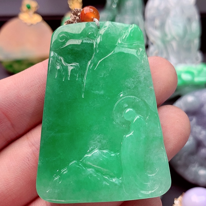 吊坠(不含链)未镶嵌翡翠