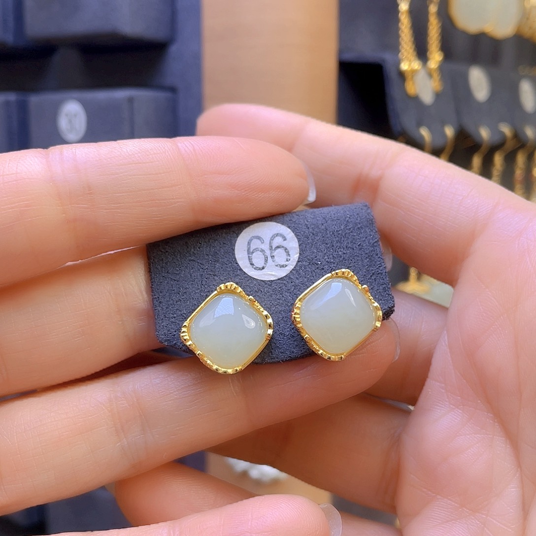 和田玉耳饰银S925镀金镶嵌