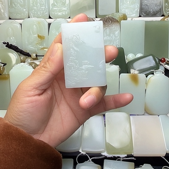 颈饰未镶嵌和田玉天***盖