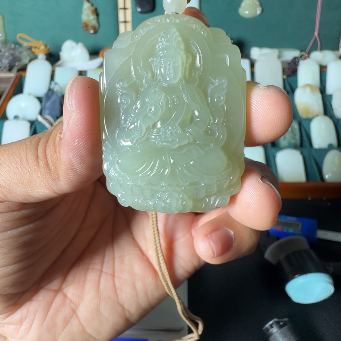 和田玉挂件未镶嵌