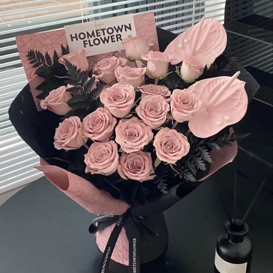 【烟粉江南】19朵喷色曼塔玫瑰混搭花束生日礼物送爱人老婆闺蜜女朋友领导同事鲜花店送花上门