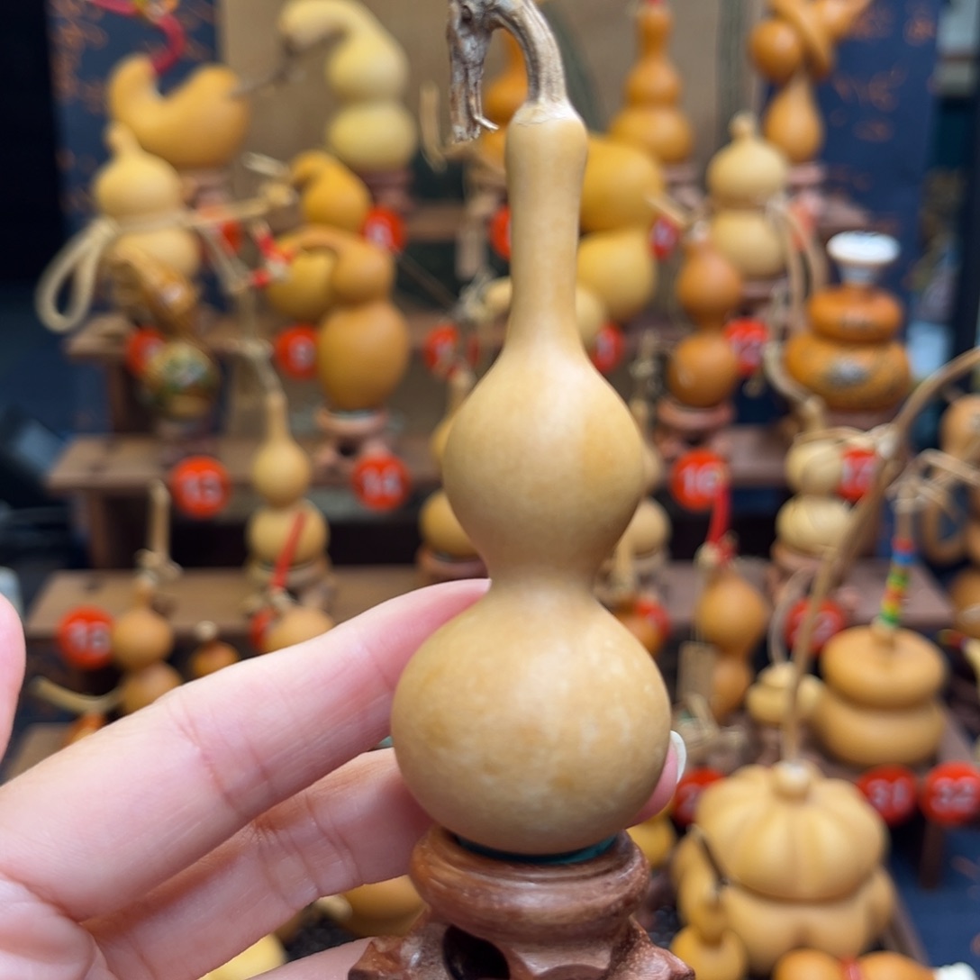 A***d天津嘴观音瓶一把抓