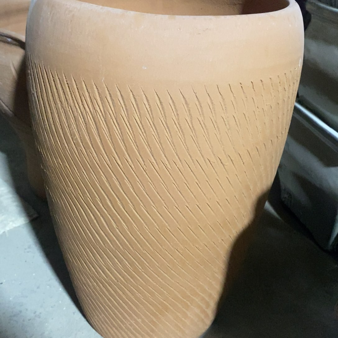 红陶瑕疵18-33一个