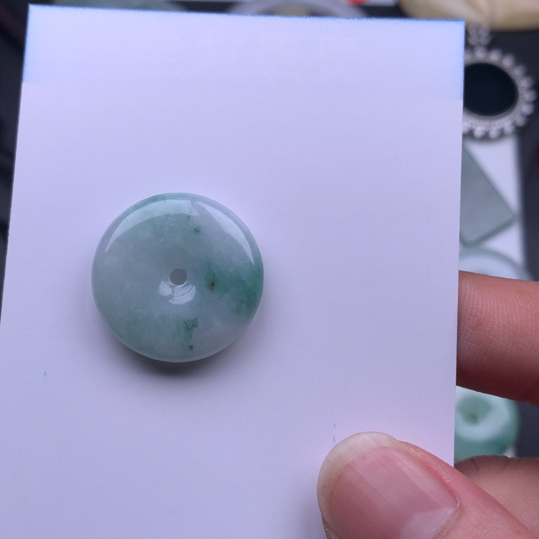 翡翠颈饰未镶嵌缅甸翡翠