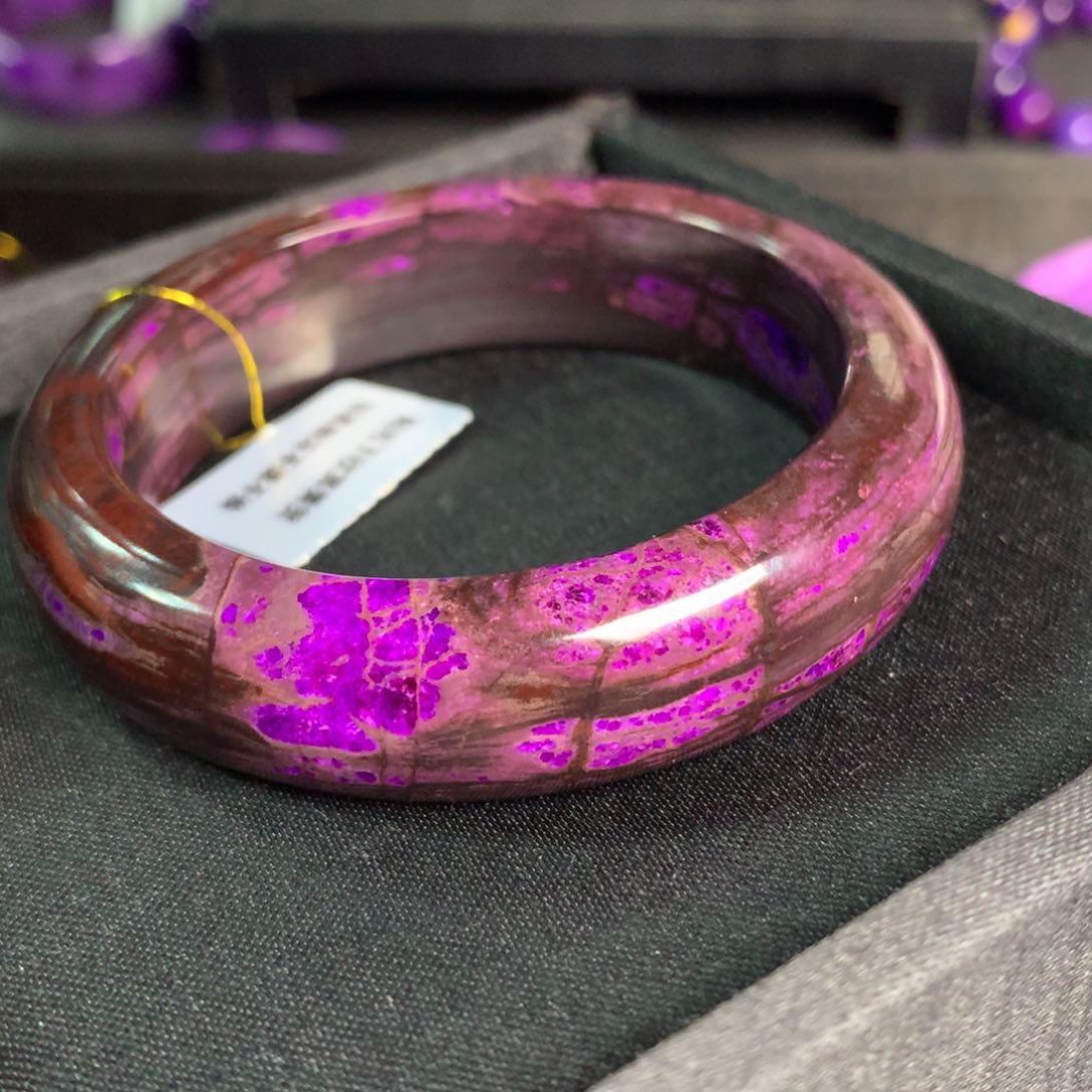 苏纪石（舒俱来）手镯未镶嵌