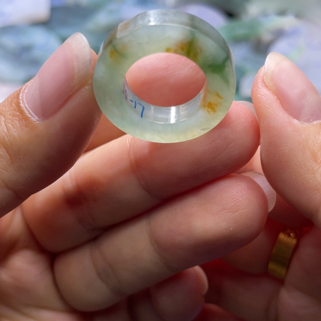 定制翡翠未镶嵌天然翡翠10-17特色黄加绿纹裂漏