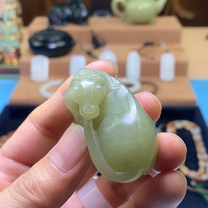 和田玉（糖玉）吊坠(不含链)未镶嵌