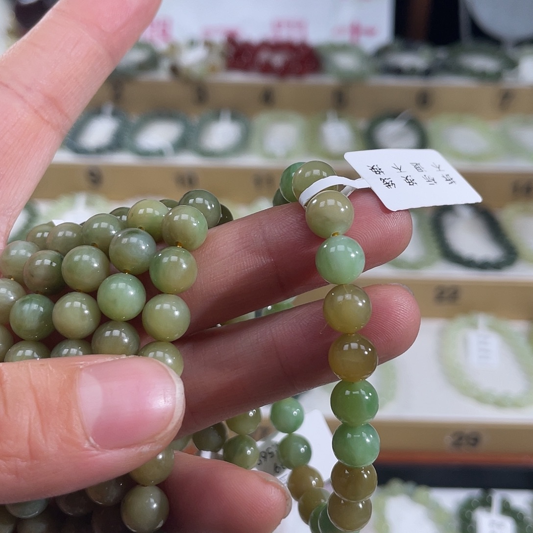 暖***心和田玉未镶嵌手链