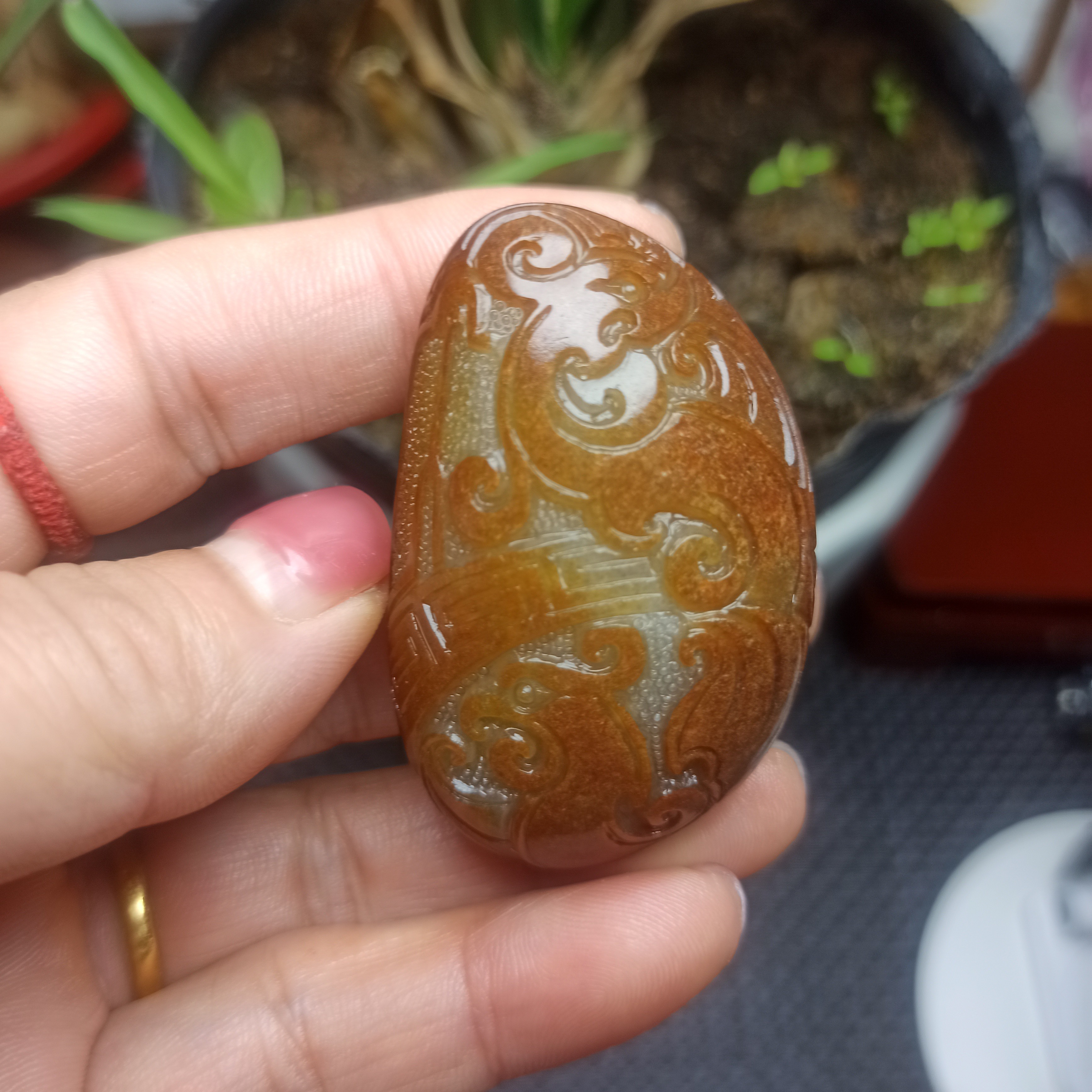 和田玉带皮锦灰堆