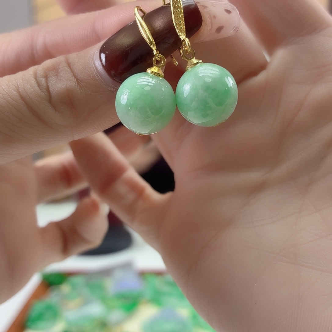 翡翠未镶嵌耳饰翡翠