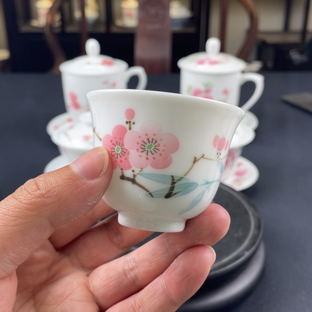 瓷片轻工业陶瓷研究所