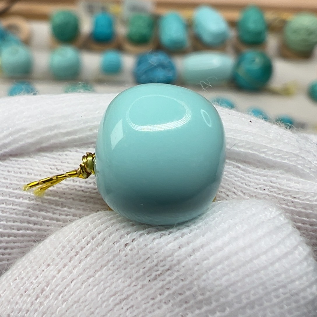 绿松石配饰未镶嵌