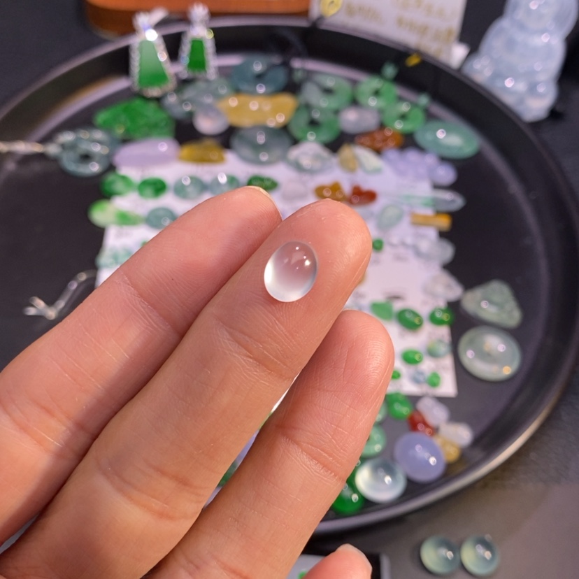 【闪购商品】翡翠挂件未镶嵌蛋