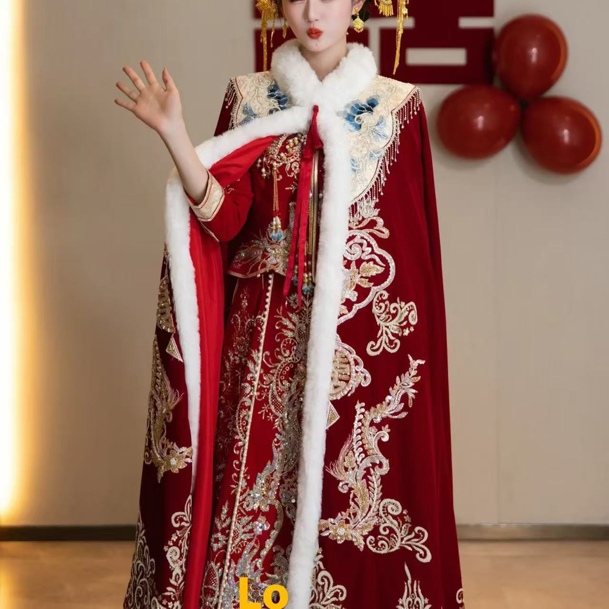 壹莱嫁衣新娘冬季加厚保暖中式秀禾披肩披风斗篷