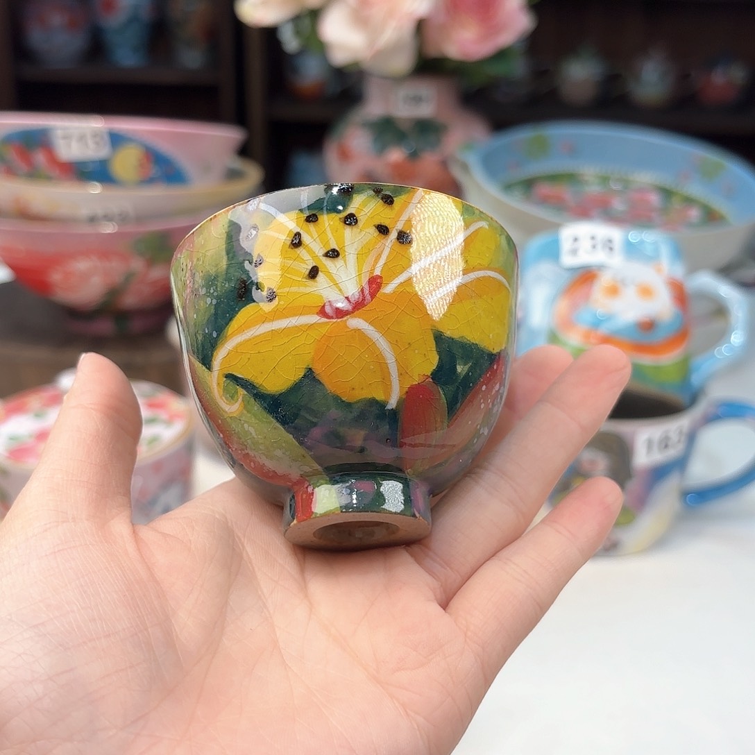 瓷片兔兔好可爱啊我