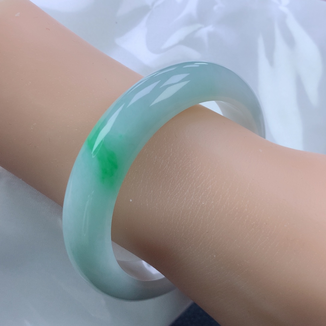 翡翠手镯未镶嵌56➕