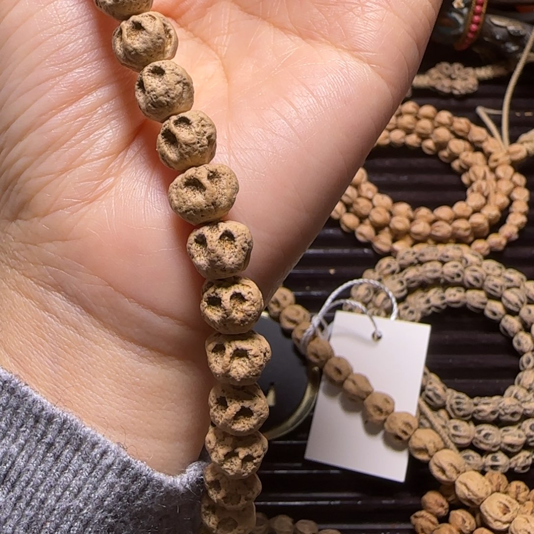 鹏***哥柏香籽/百香籽吊坠