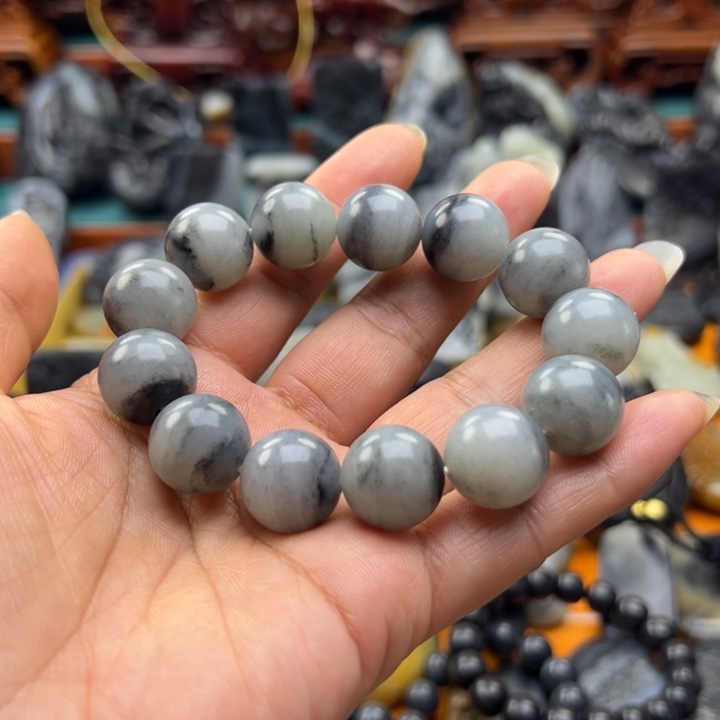 未镶嵌和田玉手链%*％