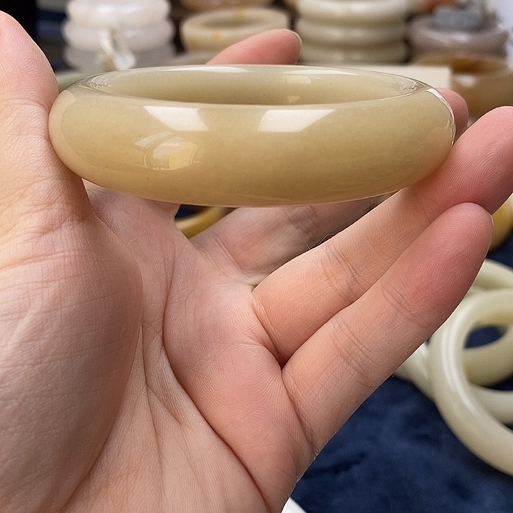 石英质玉手镯未镶嵌人****6