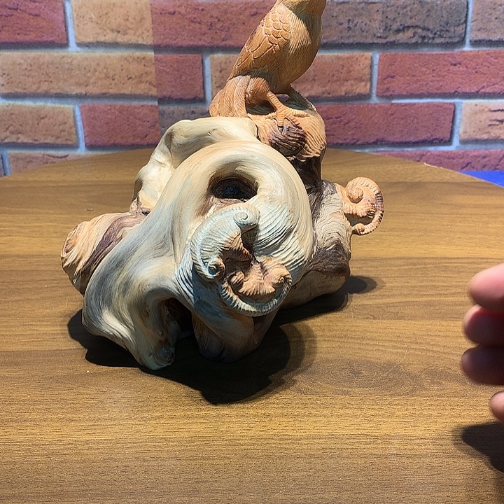 柏木（崖柏）寒**袭小鸟