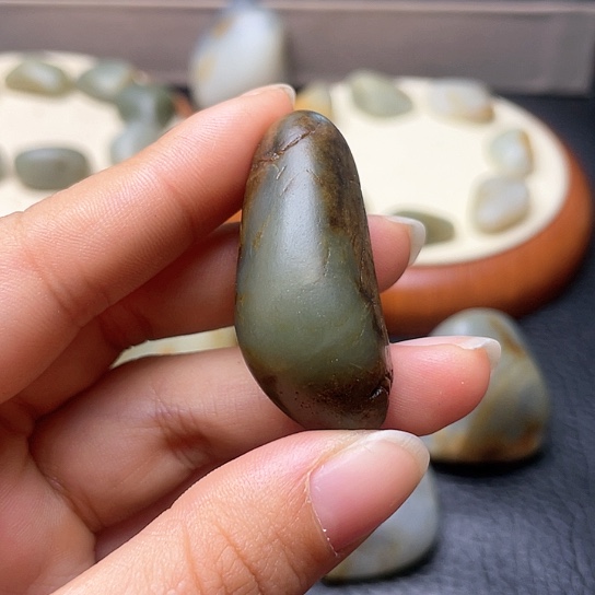 和田玉颈饰未镶嵌22