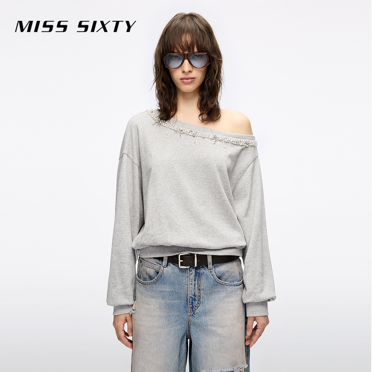 Miss Sixty2025秋季新款套头卫衣女重工钉珠钻饰斜肩宽松短款上衣