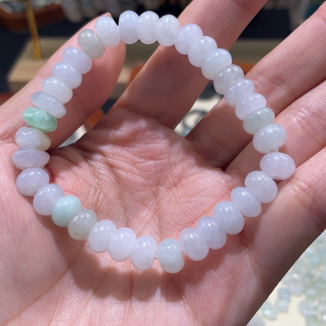 颈饰未镶嵌翡翠卡7+