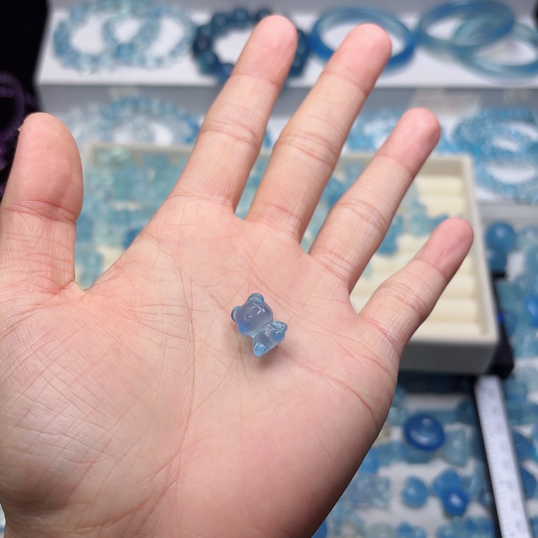 水晶手链未镶嵌海蓝宝小熊