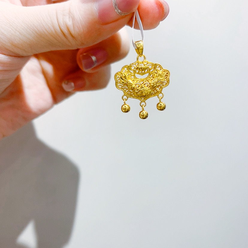 精品5G足金流苏锁吊坠00709
