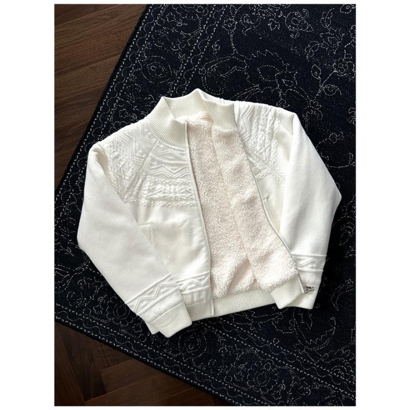 D90 马赛暗纹费尔岛毛织雕棒球领版型有型简约雅致