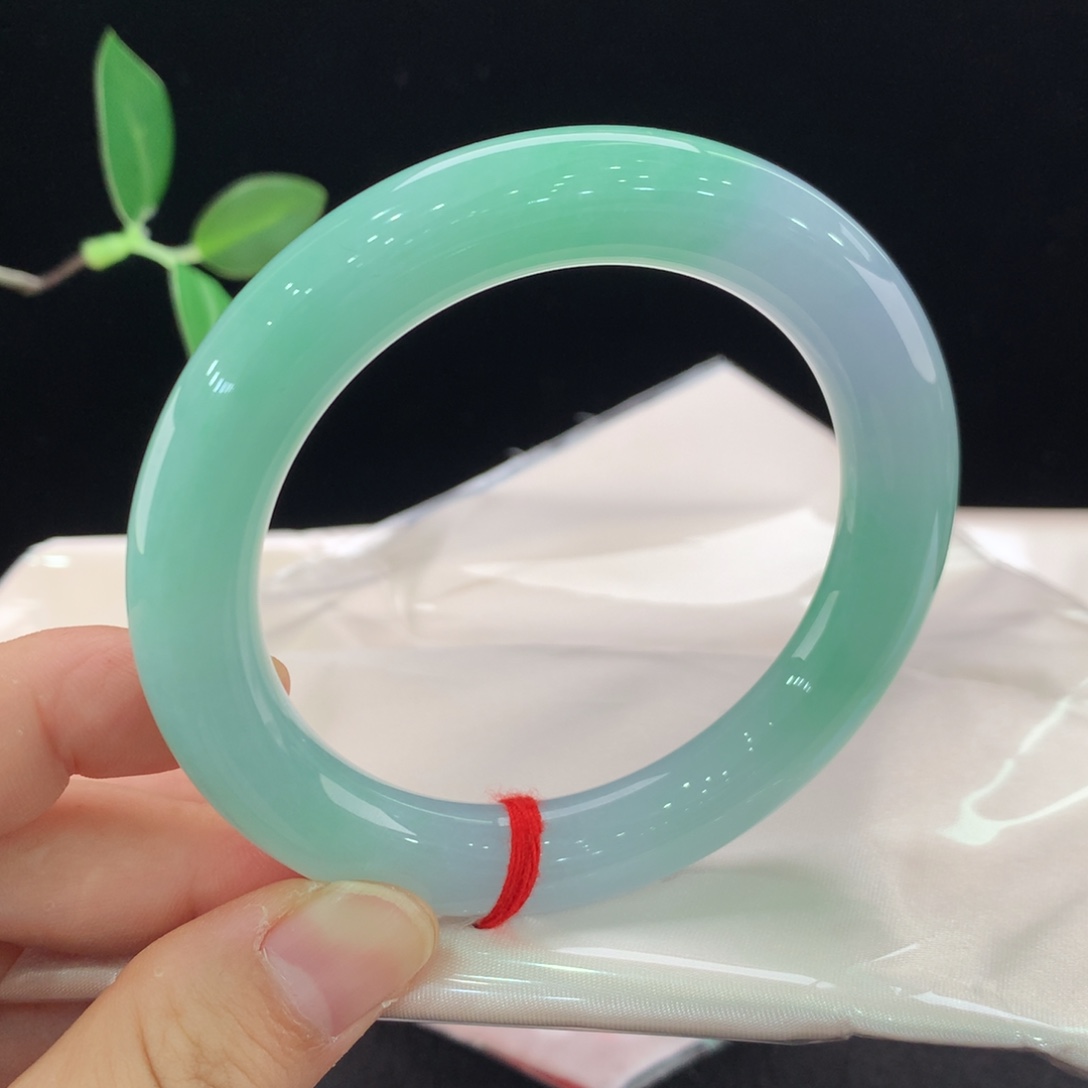 翡翠手镯未镶嵌111/1260