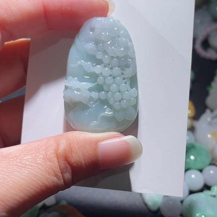 颈饰未镶嵌翡翠天