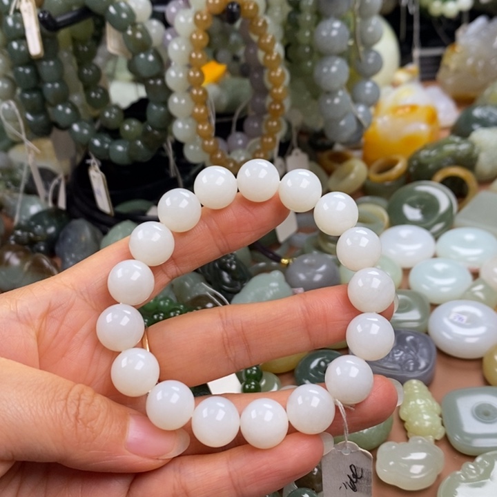 和田玉未镶嵌手链