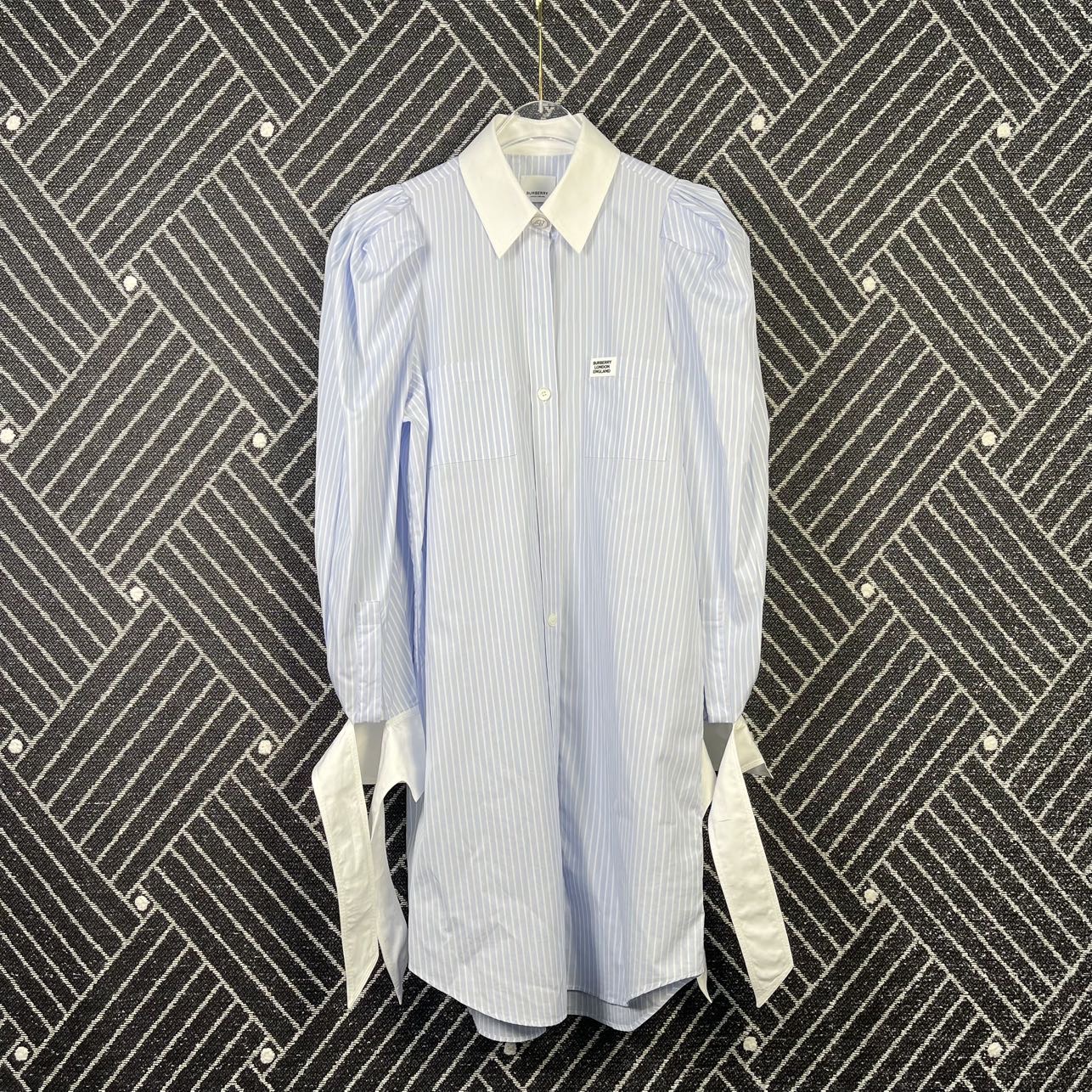 99新 BURBERRY/博柏利 99新巴宝莉蓝条纹衬衫裙40码/18003