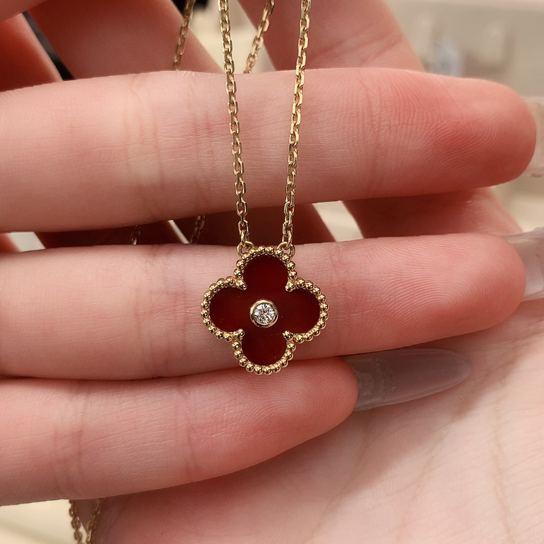 钻石项链18K金镶嵌18k钻石项链