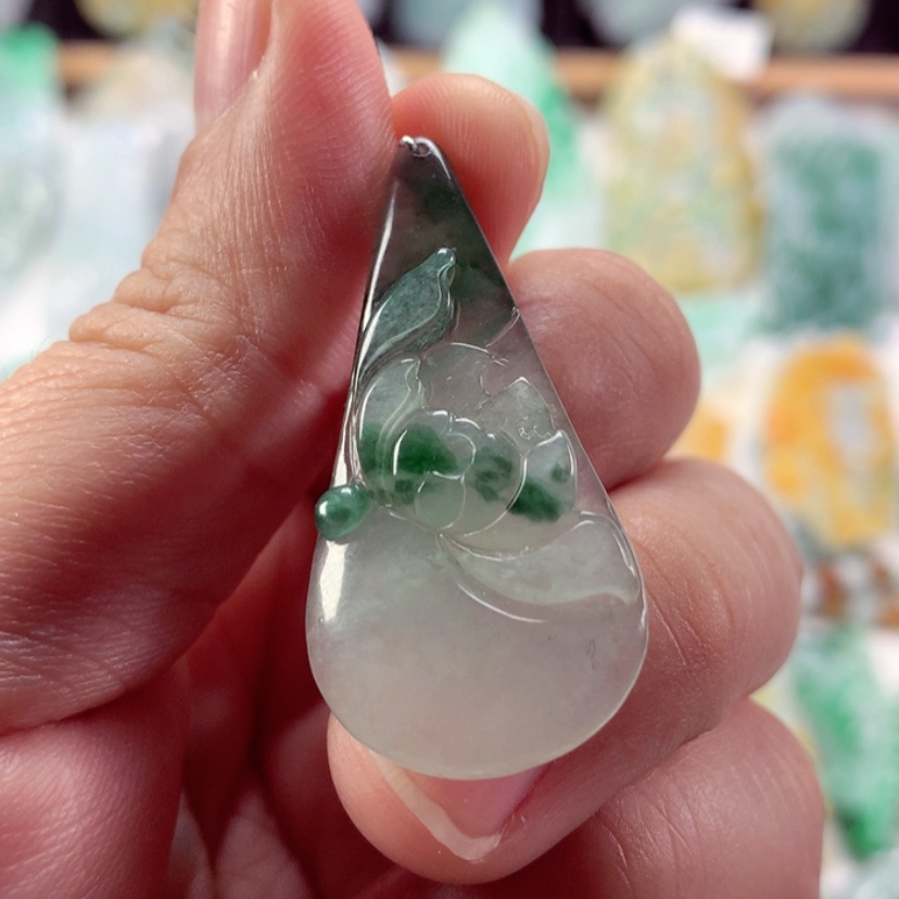 【闪购商品】翡翠吊坠(不含链)未镶嵌