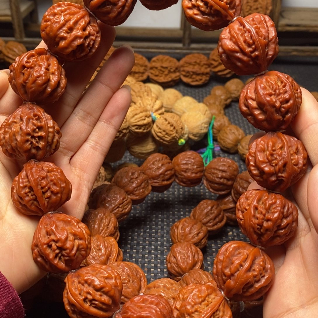 _***影文玩核桃手串龙脊京八棱手持