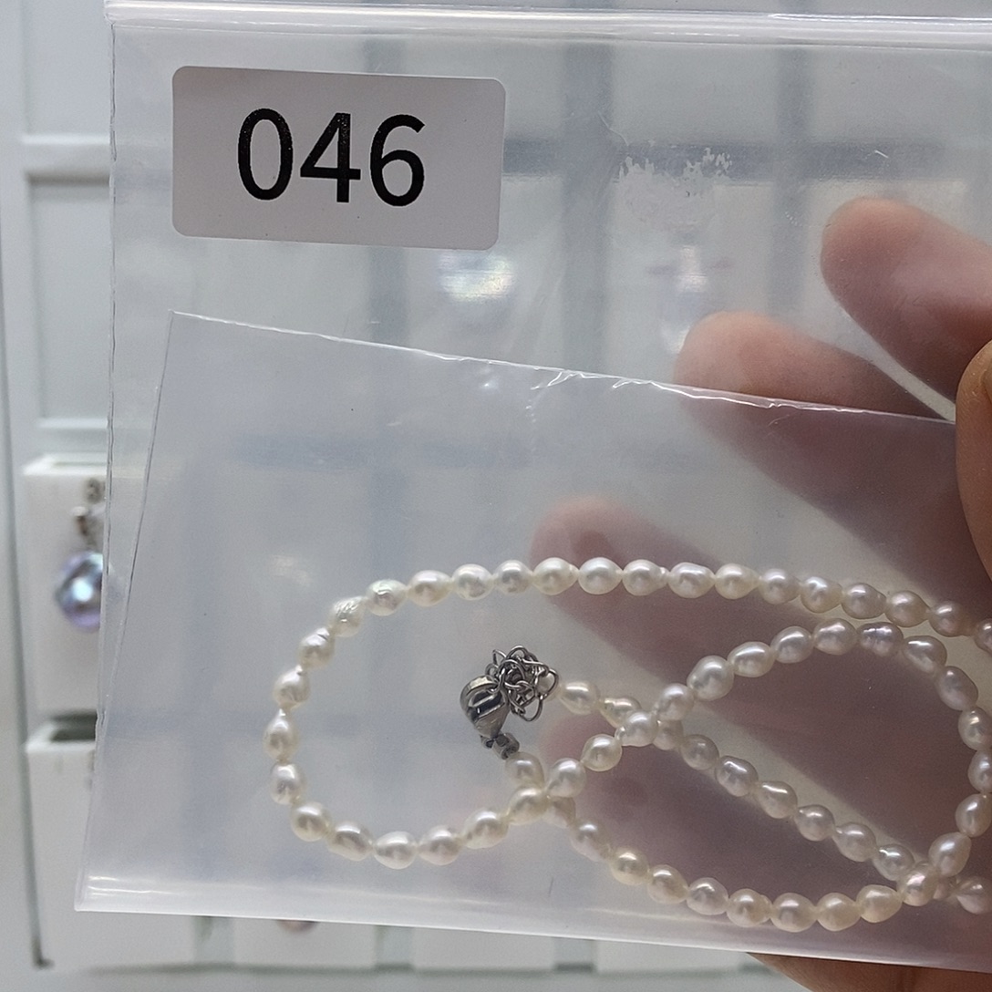 合金颈饰淡水珍珠