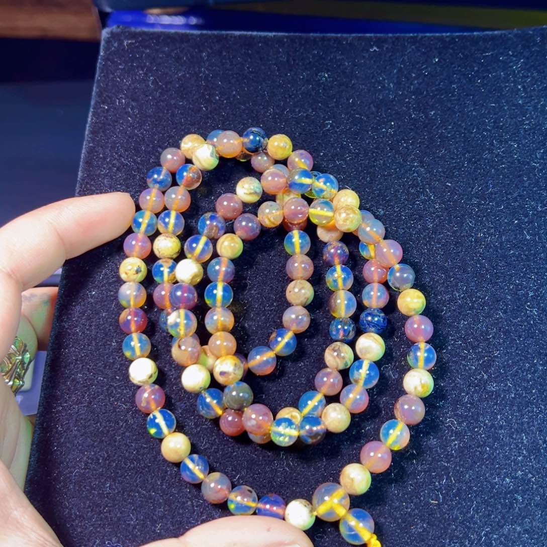 琥珀裸石未镶嵌琥珀