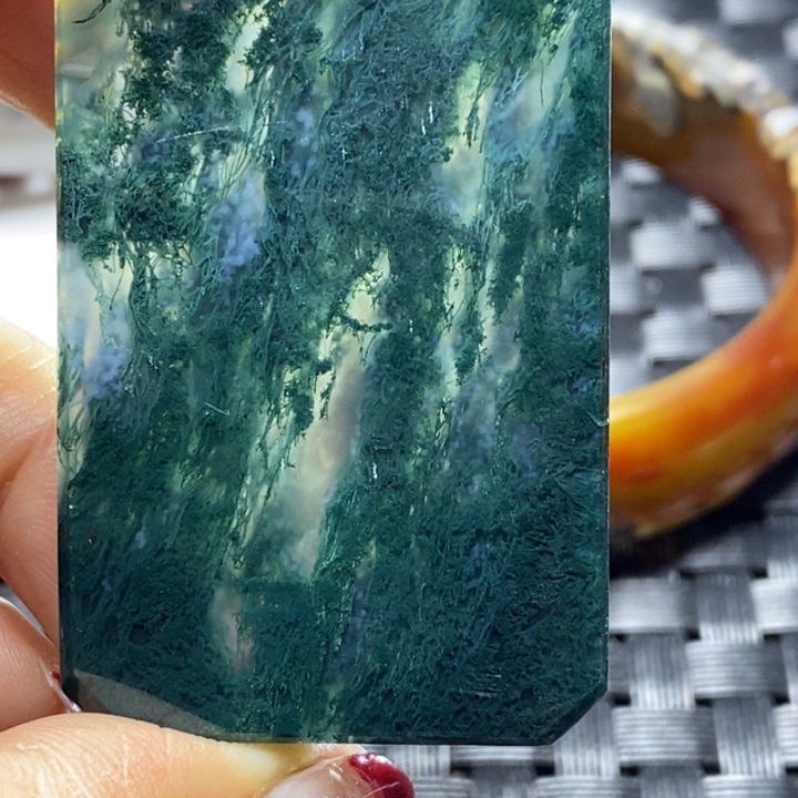 玛瑙/玉髓颈饰足银镀金镶嵌史****2