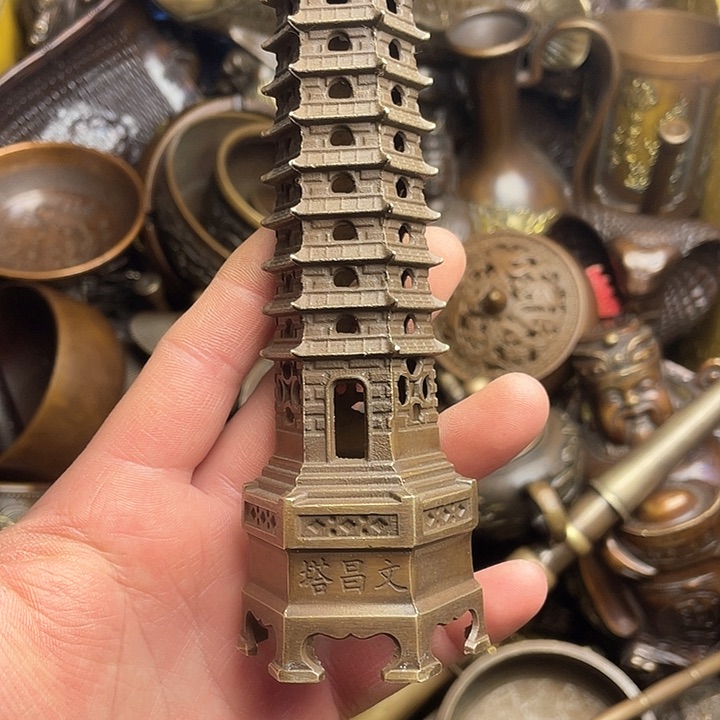 诚信经营铜器摆件