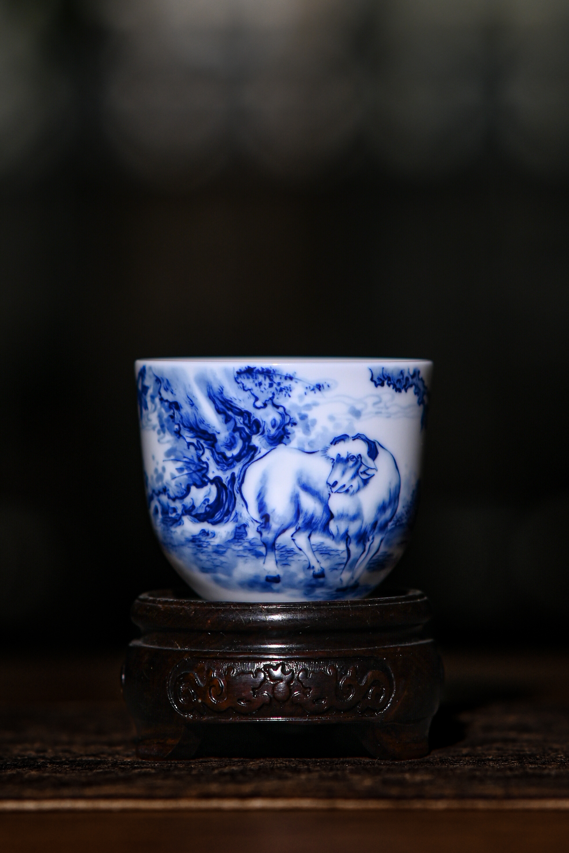 景德镇九段烧九段妙手青花生肖羊鸡缸手握杯茶具主人杯茶杯陶瓷