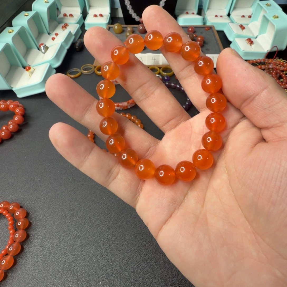 新***往南红玛瑙未镶嵌单圈1卡10